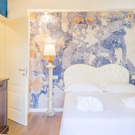 아파트 Casa Silvia - Flat With Private Terrace