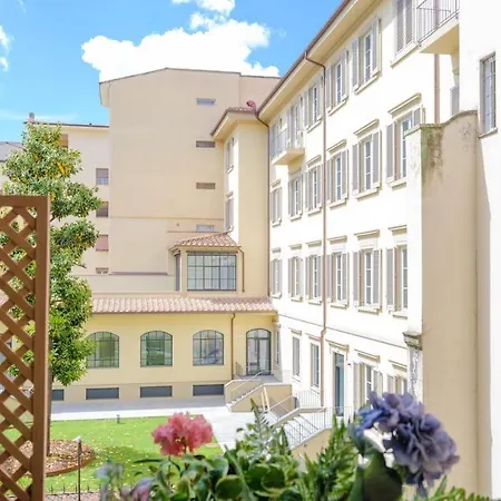 아파트 Casa Silvia - Flat With Private Terrace