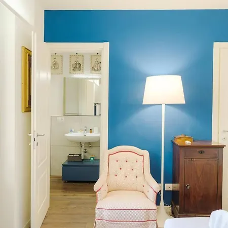 Casa Silvia - Flat With Private Terrace Apartmán