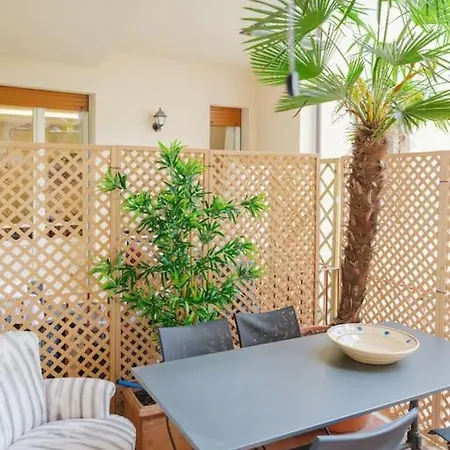 Casa Silvia - Honeymoon Flat With Terrace Florence