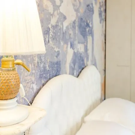 Casa Silvia - Honeymoon Flat With Terrace